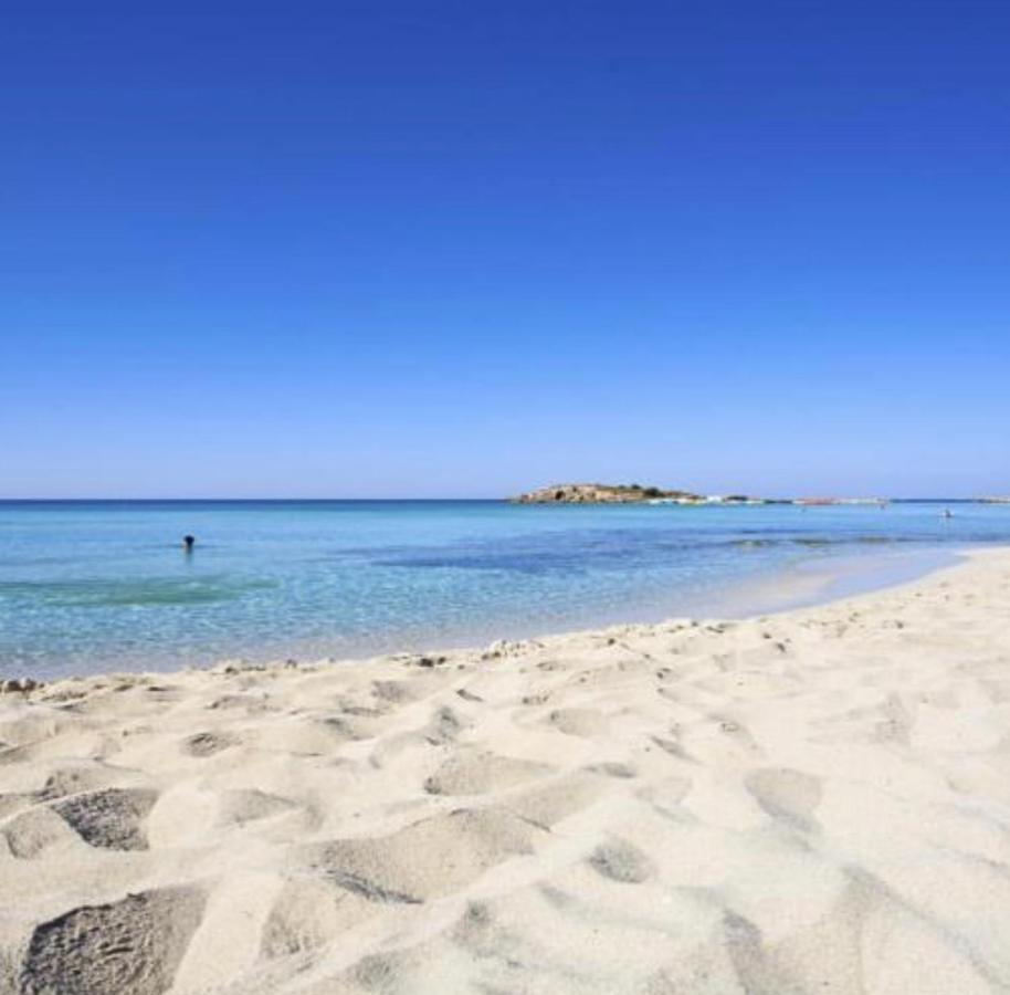 So White Beach Resort 圣纳帕 外观 照片